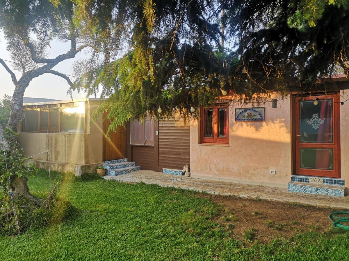 Villa Girasole Monteroni di Lecce Esterno foto