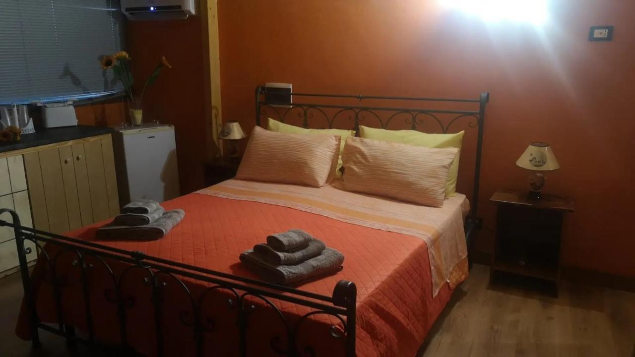 Villa Girasole Monteroni di Lecce Esterno foto